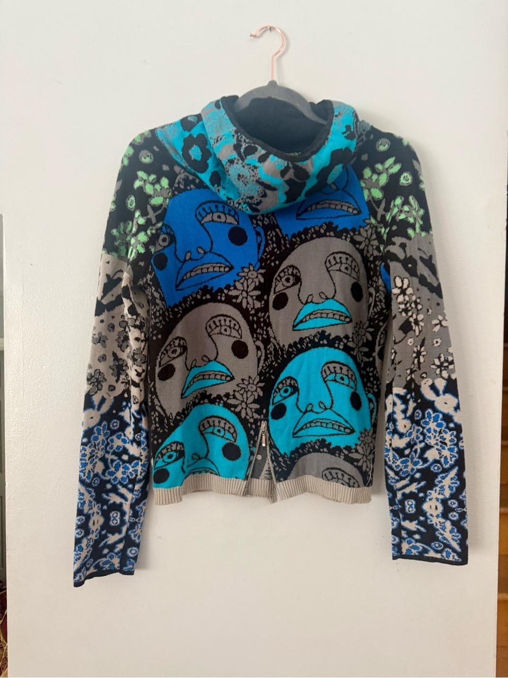 EUC Vintage-Inspired Mixed-Media Graphic Hoodie - Picture 4 of 6